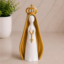 Kit Escultura Nossa Senhora Aparecida Bandeja Vela Coroa Minimalista Decorativa 14cm Quarto Sala Rack Escritório