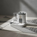 Alimentador E Bebedouro Elevado Automático 2 Em 1 Cinza E Branco Com Visor De Ração Para Pets Design Moderno E Compacto
